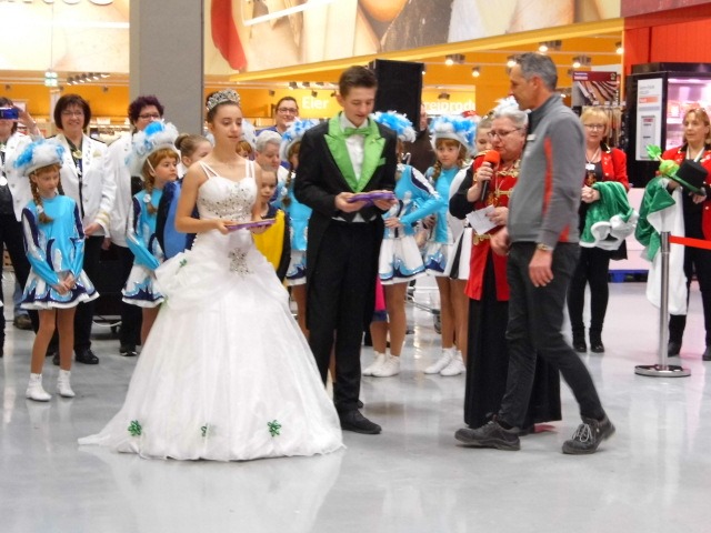 P1100360.JPG